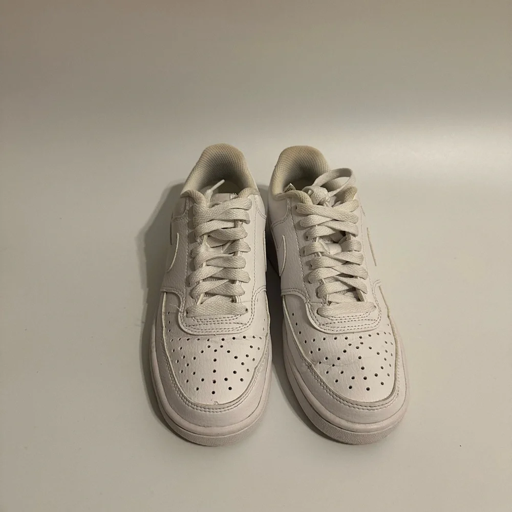 Woman Nike Air Force One White Size: 5.5 - Picture 2 of 6